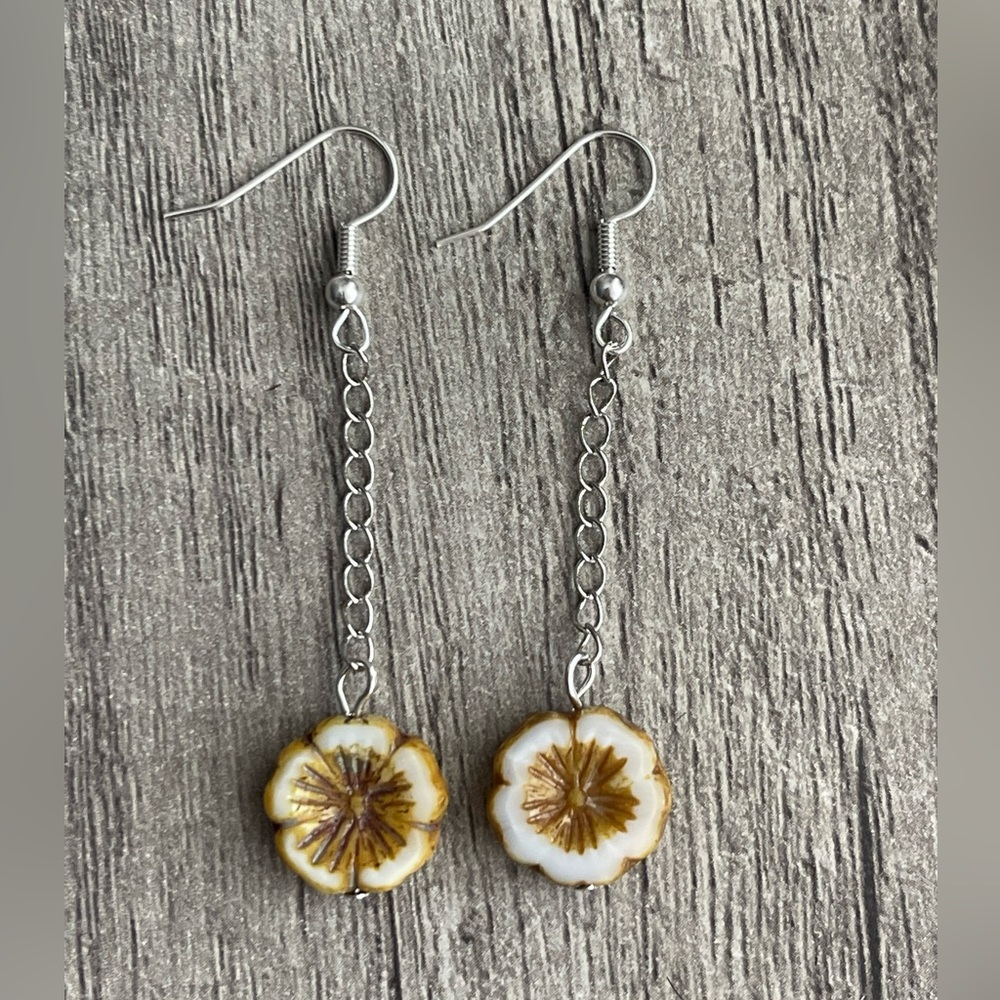 Handmade Flower Dangle earrings W/Sterling silver plated chain and fishhook.